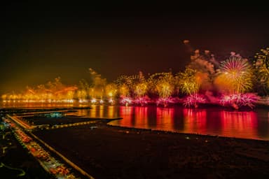 Volane spectaculoase: cele mai HOT croieli ale anului