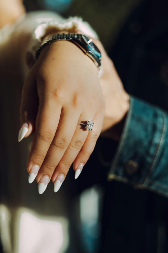 Cum alegi diamantul perfect: sfaturi de la experții Tiffany & Co.