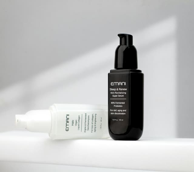 Soluții anti-îmbătrânire: ingrediente cheie în produsele de skincare