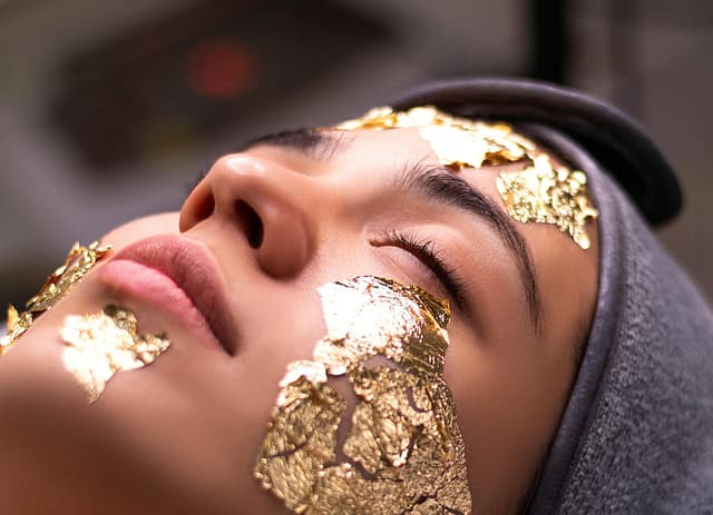 Top 5 măști faciale de lux pentru un ten radiant