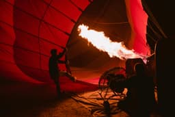 Experiențe de neuitat: zboruri cu balonul cu aer cald
