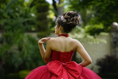 Seturi couture pentru ocazii speciale – eleganță pură
