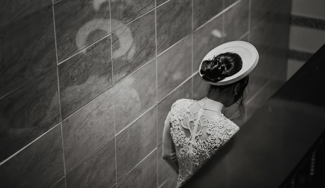 Top 10 colecții haute couture care au redefinit eleganța feminină